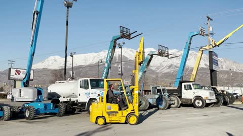 Forklift Hyster S60XMG DIESEL! 6,000 LB, 12' Lift, Low Profile, Folding Forks, On Board Lift Scale $12,000