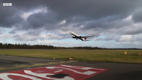 The race against time to repair Edinburgh Airport's runway