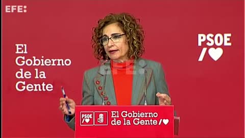 El PSOE critica al Tribunal Supremo por reclamar Puigdemont por malversación y desobediencia