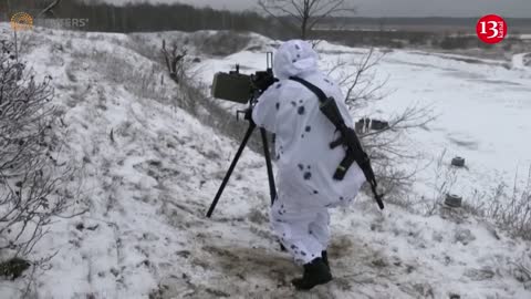 Ukrainian army takes action on Belarus border - DRILLS KICK OFF along the border