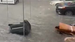 NYC: Williamsburg, Brooklyn is already completely flooded