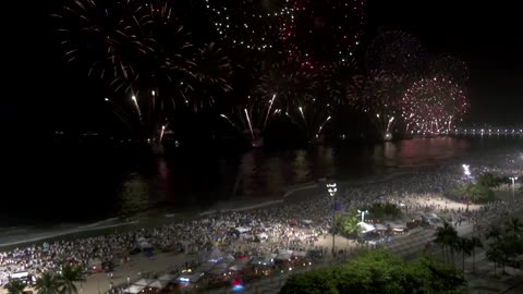 Brazil welcomes New Year at Copacabana Beach
