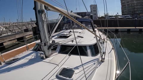 Jeanneau 43DS for sale 26/10/2023 SAILED