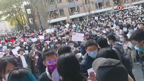 Protestos se espalham na China à medida que aumenta a fúria sobre 'zero-COVID'