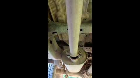 Playtime 2.5" muffler delete on a Ford Ranger 3.2L inline 5 PX ii: Installation and review.