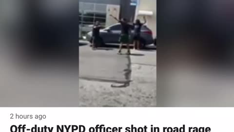 🚨#BREAKING : Off-duty cop shot in street fight with road rage suspect caught on frantic video