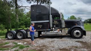 ADDING SILVER PIN STRIPPING to the FREIGHTLINER