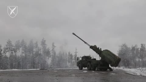 Incredible Footage from the Crew of a 155mm Archer Self-Propelled Gun