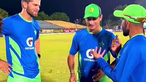 Shaheen Shah Afridi chat with Naseem Shah