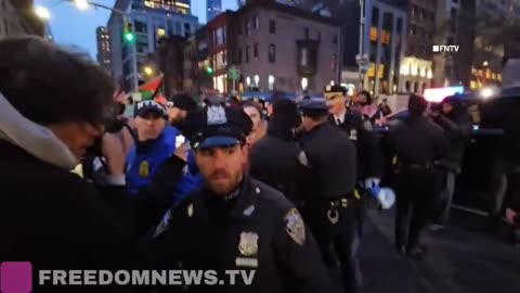 UPDATE: At least one pro-Hamas extremist arrested in Union Square, NYC. (FNTV)