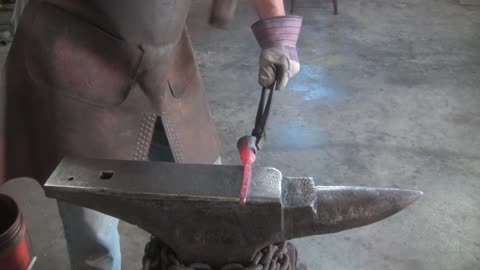 Forging a candle holder