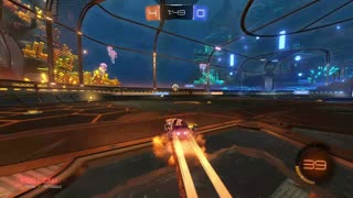 Rocket league : Toxic Old Man in Platinum gets carried