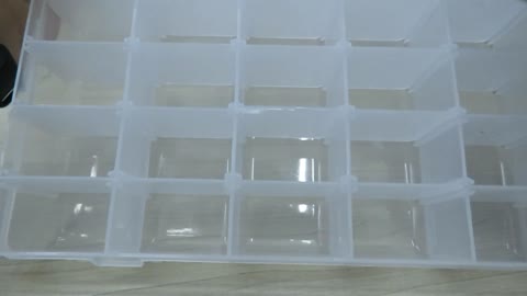 Caixa Organizadora Plástica com 36 Compartimentos
