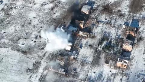Ukrainian Air Recon Volunteers Help Artillery Take Out Russian Soldiers Near Bakhmut