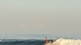 surfing in maldives thulusdhoo island