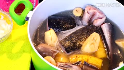 How to make Catfish pepper Soup| Point and kill|Ukodo Recipe. Nigerian pepper Soup.