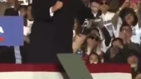 Donald Trump dancing
