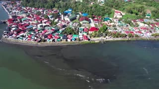 Drone footage shows oil spill on Philippines coast