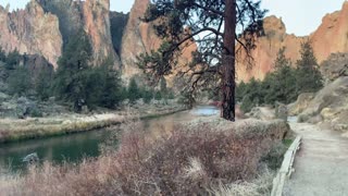 3X Triple Speed Pre-Sunrise River Hike! – Smith Rock State Park – Central Oregon