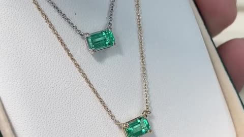 1.0 CARATS EACH 4 prong BLUISH GREEN TRANSPARENT VS CARITY COLOMBIAN EMERALD NECKLACES