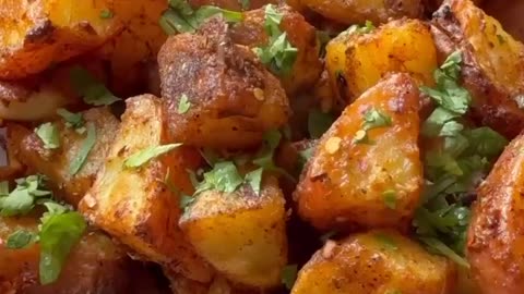 Piri Piri Potatoes Keto Recipes 🥑🥔