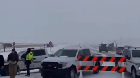 REVEALED !! CANADA: FARMERS & TRUCKERS BLAST THROUGH POLICE ATTEMPTS TO ROAD BLOCK !! GO TRUCKERS !!