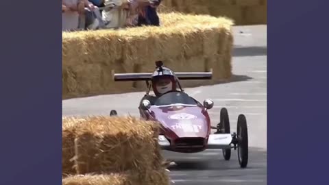 Car testing simple aerodynamics in the Red Bull Challenge