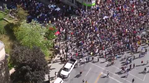 Large protests are currently taking place against the domestic vaccine passport in Montreal.