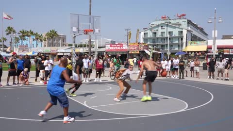 Nerd Exposes Hostile Hoopers at Venice Beach