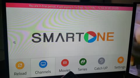 Veja como inserir a lista de canais no SmartOne