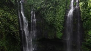 Beautiful Waterfall Immersed in Nature - Relaxing Music