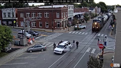 Video shows good Samaritans pushing car out of the way of oncoming train in La Grange.