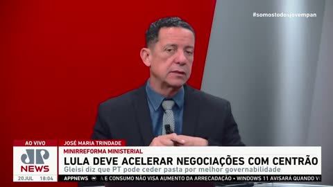 Lula (PT) promove minirreforma ministerial e acelera negociações com Centrão