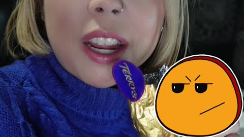 1 Day to Christmas | Terry's vs. Ovation Dark Chocolate Orange | Which Chocolate Orange is better?