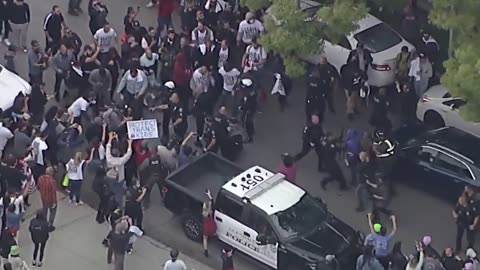 Antifa Attacks Parents in Glendale,CA