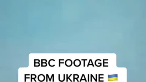 BBC의 우크라이나 생방송 뉴스에서 포착된 전쟁터 위에 나타난 UFO군단