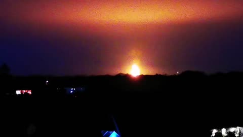 Fireball lights up the sky after ‘explosion’ at power plant near Oxford, UK