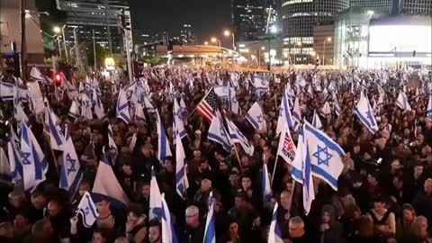 Tel Aviv / Israel - Anti-government protesters rally - 21.01.2023