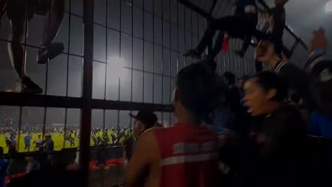 Dramatic video seen inside the Indonesian football stadium l AFP