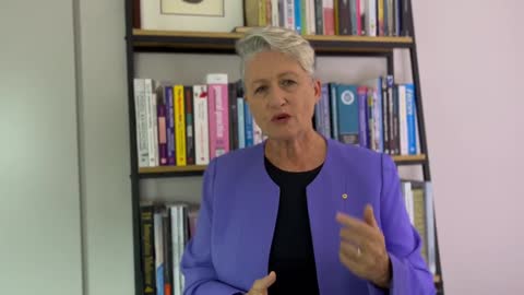 The deleted Twitter video of Dr. Kerryn Phelps pushing mRNA for kids Jan/22