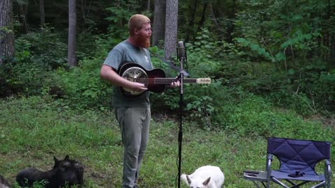 A STAR IS BORN: Amateur Country Singer Goes Viral With AMAZING Song by Oliver Anthony