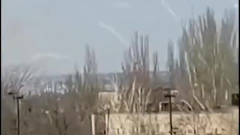 Explosions in Ukraine caught on camera