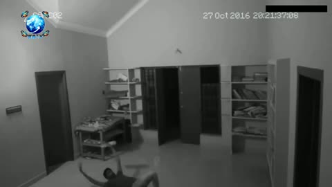 Unbelievable paranormal activity catch in camera