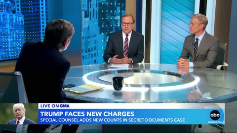 Trump campaign, politicians react to new charges in secret documents case l GMA