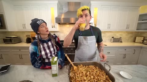 Cooking Thanksgiving Food (Jenna Marbles)