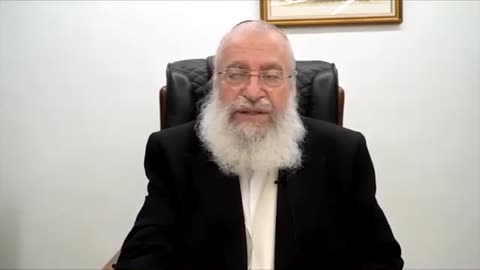 Asher Weiss lets it drop that he takes halachic questions from the Shabak