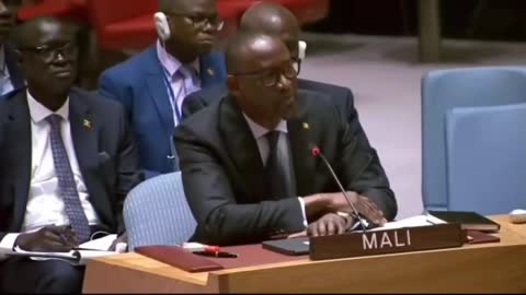 le Mali met au défi les politiques français