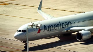 Federal judge orders JetBlue and American Airlines to terminate collaboration