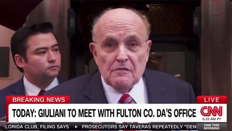 Trump | Rudy Giuliani turns himself in to the Fulton County jail