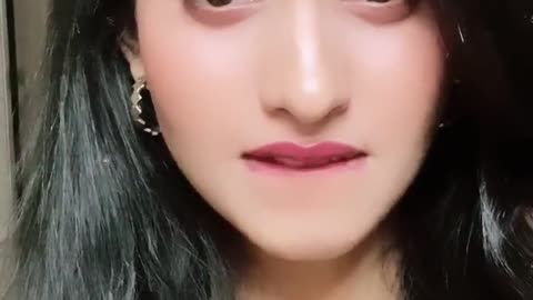 Hot lady 🔥🔥 making tik tok 😁 ----INDIAN LADY